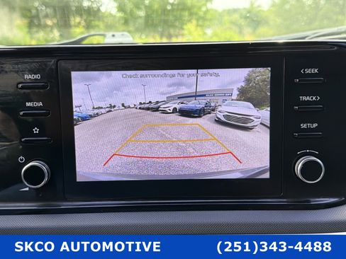 Used 2022 Kia K5 LXS FWD image 17