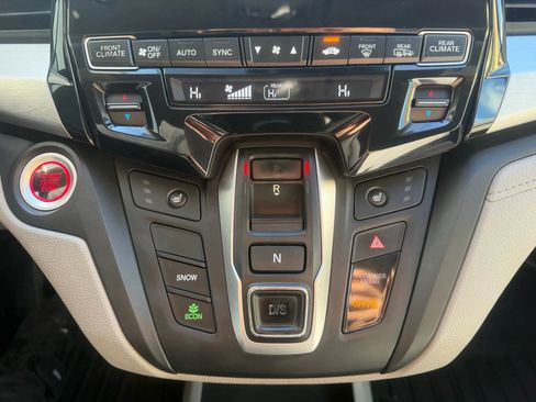 Used 2019 Honda Odyssey EX image 18