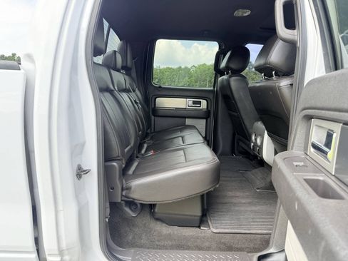 Used 2014 Ford F150 FX4 w/ Equipment Group 402A Luxury AWD/4WD image 17