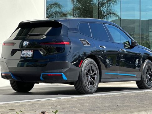 Used 2023 BMW iX xDrive50 w/ BMW I Signature Blue Package AWD/4WD image 3