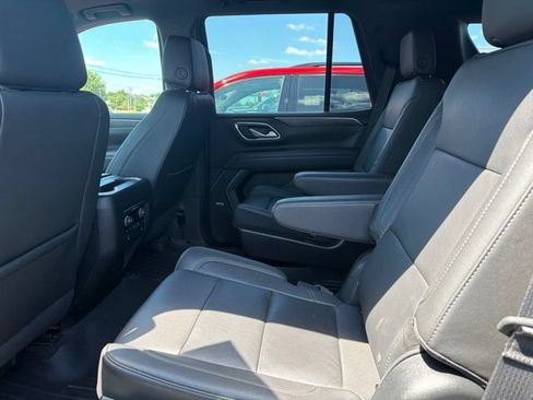 Used 2023 Chevrolet Tahoe Z71 w/ Luxury Package AWD/4WD image 23