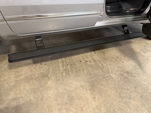 Certified 2025 RAM 1500 Tungsten w/ Off Road Group AWD/4WD image 6