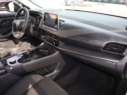 Certified 2025 Nissan Rogue S AWD/4WD image 27