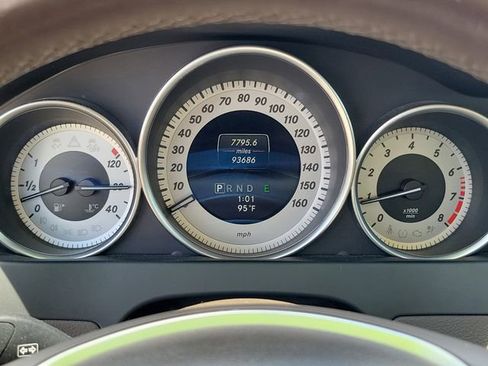 Used 2014 Mercedes-Benz C 250 Coupe image 18