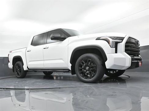 Used 2026 Toyota Tundra SR5 w/ SX Package RWD image 24