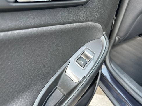 Used 2023 Chevrolet Malibu LT FWD image 23