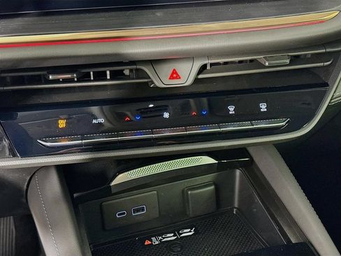 New 2026 Buick Envision Avenir AWD/4WD image 18