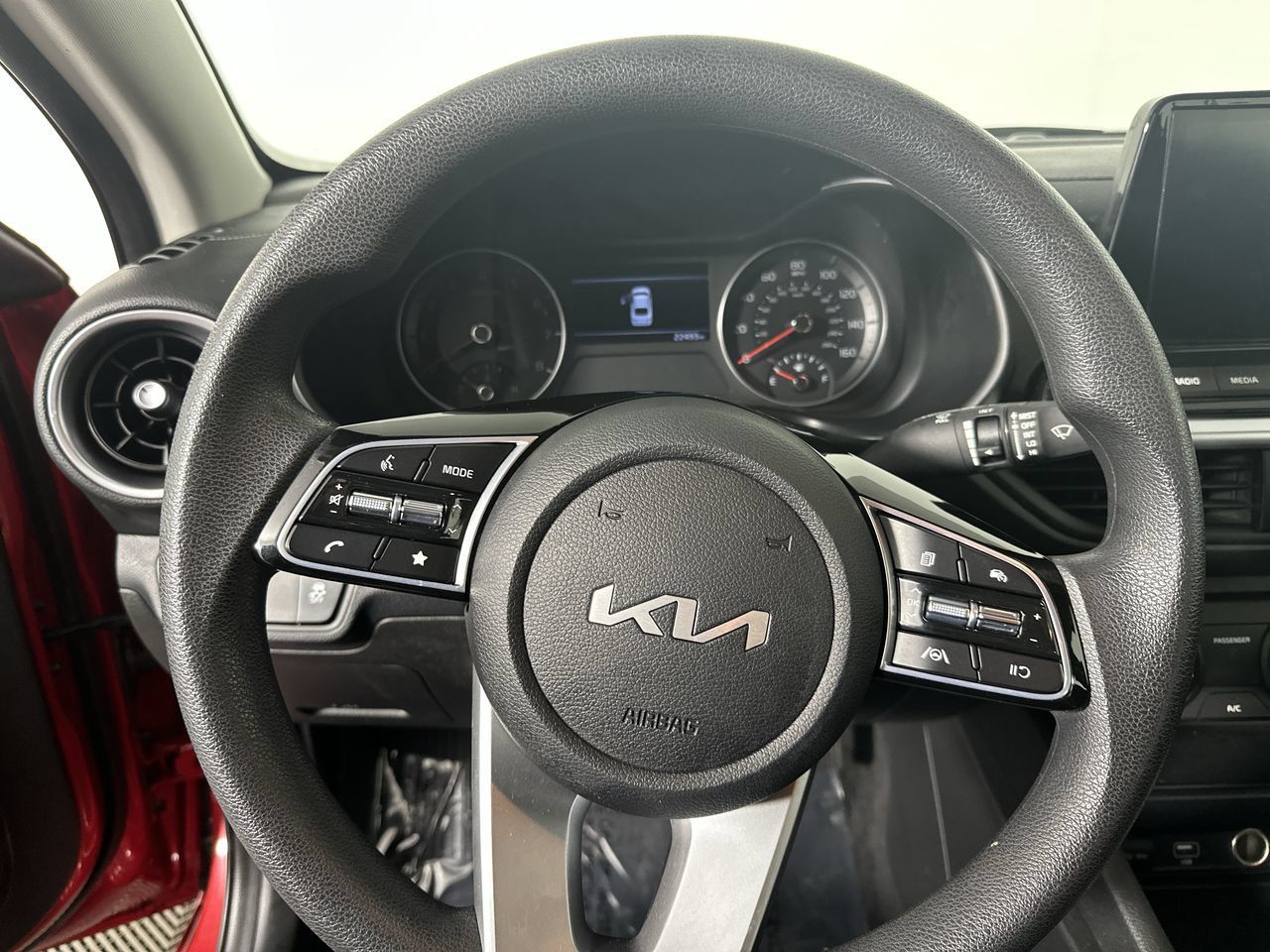 Certified 2023 Kia Forte LXS w/ LXS Technology Package FWD image 5