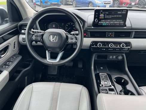 Used 2024 Honda Pilot EX-L image 7
