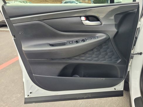 Used 2022 Hyundai Santa Fe SE image 17