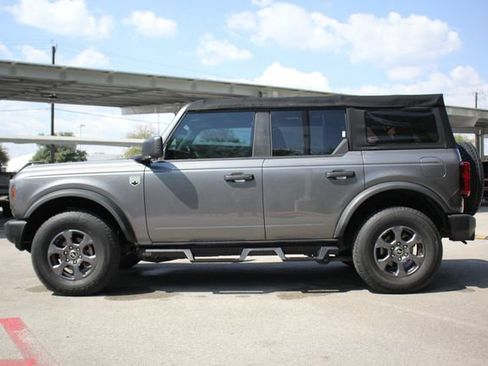 Used 2022 Ford Bronco Big Bend image 4