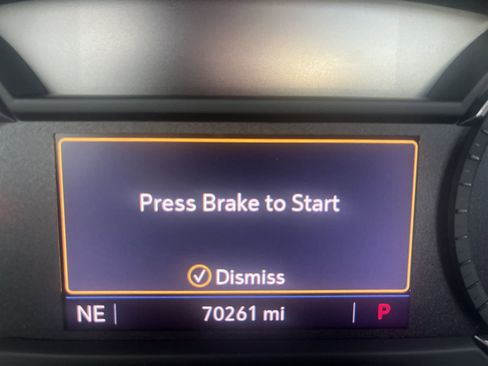 Used 2019 Cadillac XT4 Premium Luxury image 18