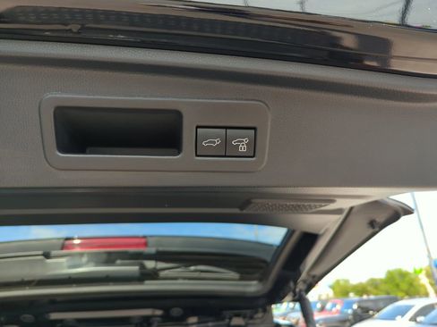 Used 2025 Toyota 4Runner TRD Off-Road Premium w/ Tow Technology Package image 31