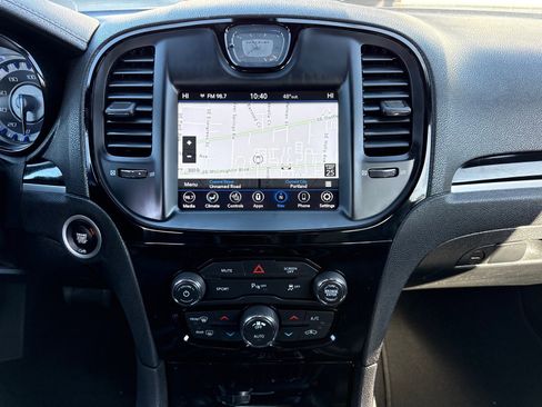 Used 2023 Chrysler 300 S image 22
