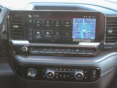 Used 2024 GMC Sierra 1500 SLT image 14