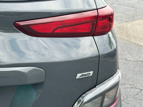 Used 2023 Hyundai Kona SEL AWD/4WD image 14
