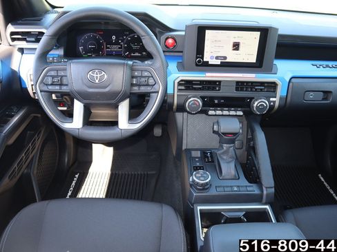 Used 2026 Toyota Tacoma TRD Off-Road image 14