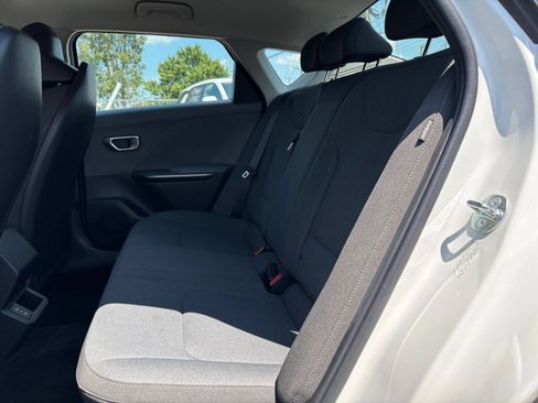 Used 2025 Kia K4 FWD image 20