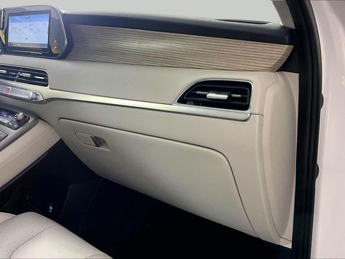 Used 2021 Hyundai Palisade Calligraphy FWD image 17