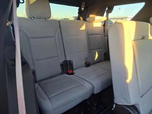 Used 2022 GMC Yukon SLE w/ Max Trailering Package image 13