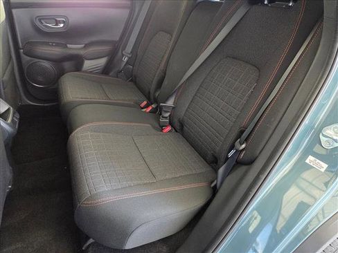 Used 2025 Honda HR-V Sport image 17