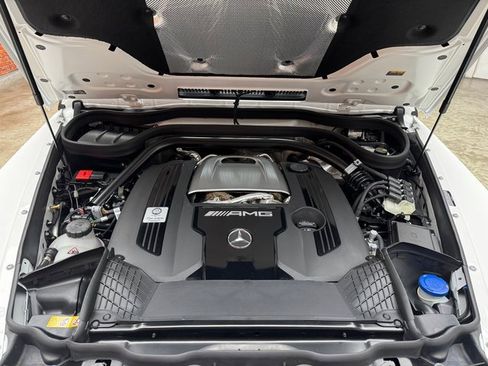 Certified 2025 Mercedes-Benz G 63 AMG 4MATIC image 28