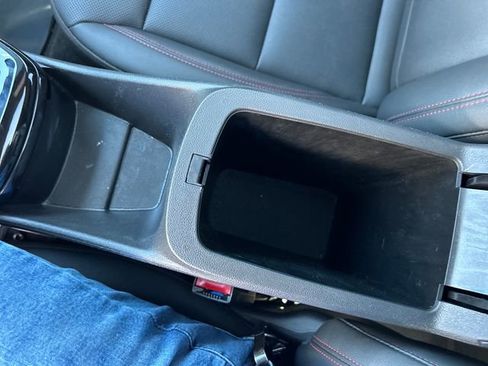 Used 2024 Chevrolet Trax RS w/ Sunroof Package image 18