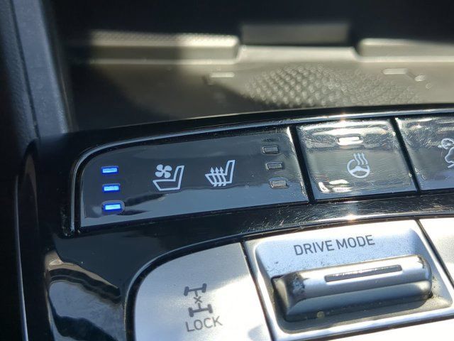 Used 2023 Hyundai Tucson Limited w/ Cargo Package AWD/4WD image 23