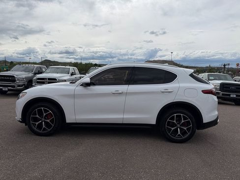 Used 2019 Alfa Romeo Stelvio Ti AWD/4WD image 6