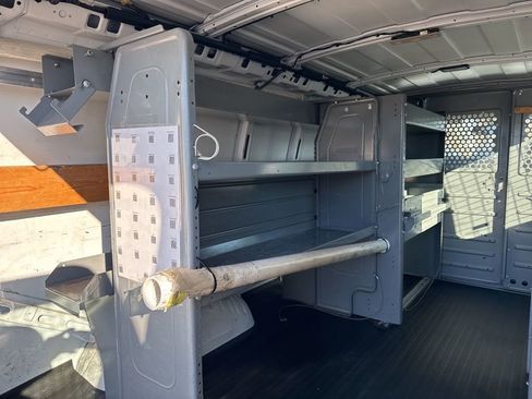 Used 2015 Chevrolet Express 2500 Work Van image 17