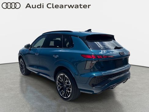 New 2026 Audi Q3 quattro 2.0T AWD/4WD image 3