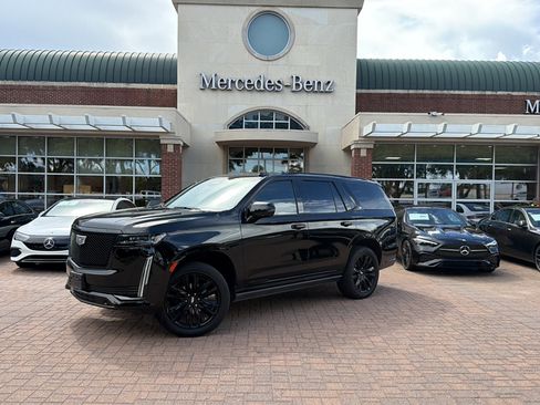 Used 2022 Cadillac Escalade Sport Platinum w/ Heavy-Duty Trailer Package AWD/4WD image 1