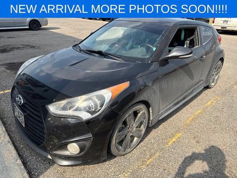 Used 2014 Hyundai Veloster Turbo FWD image 3