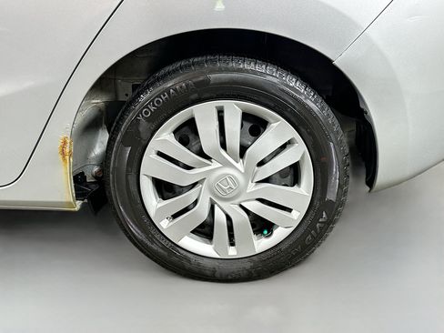 Used 2016 Honda Fit LX image 28