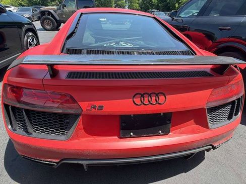 Used 2017 Audi R8 V10 plus AWD/4WD image 3