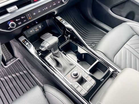 New 2026 Kia Sorento SX Prestige AWD/4WD image 21