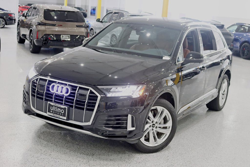 Used 2023 Audi Q7 3.0T Premium w/ Convenience Package AWD/4WD image 5