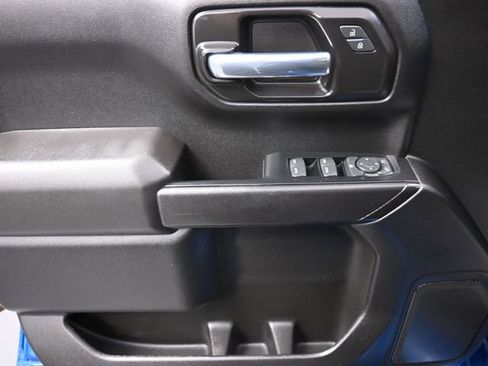 Used 2023 Chevrolet Silverado 1500 Custom w/ Rally Edition image 13