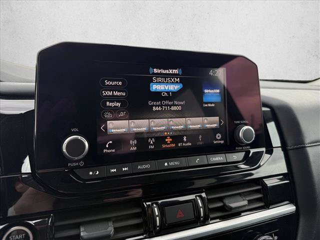 Used 2024 Nissan Pathfinder SV FWD image 20