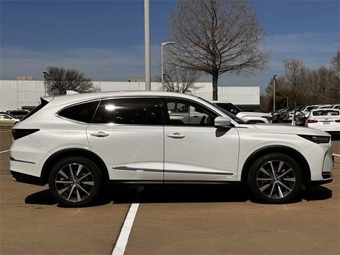 Used 2025 Acura MDX w/ Technology Package image 3