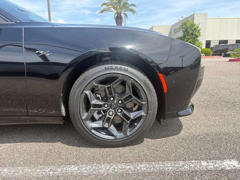 New 2026 Dodge Charger R/T w/ Driver Convenience Group AWD/4WD image 23