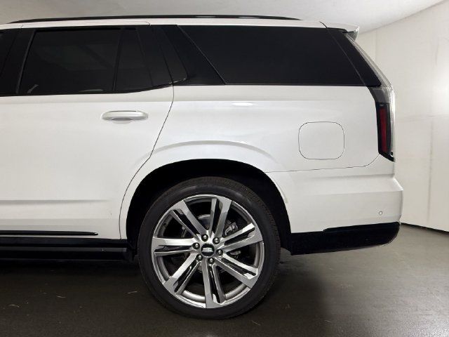 Used 2025 Cadillac Escalade Sport w/ Touring Package AWD/4WD image 9