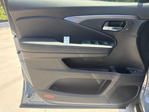 Used 2022 Honda Pilot Special Edition image 13