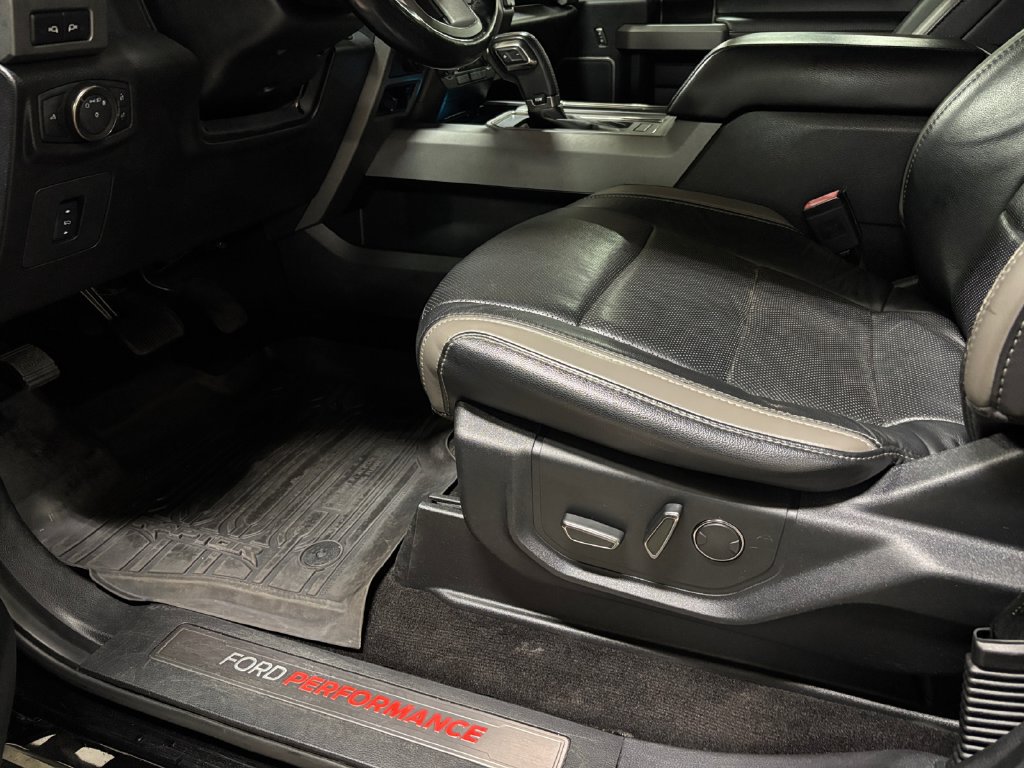 Used 2018 Ford F150 Raptor w/ Equipment Group 802A Luxury AWD/4WD image 39