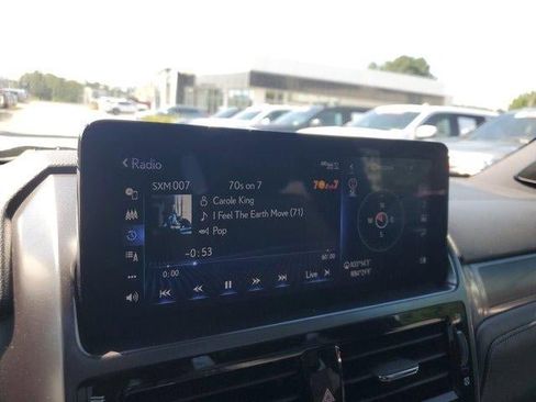 Used 2022 Lexus GX 460 w/ Black Line Special Edition AWD/4WD image 25