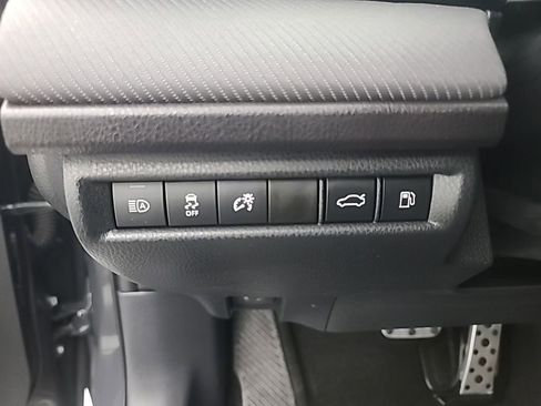 Used 2025 Toyota Camry SE w/ Multimedia Upgrade Package image 27