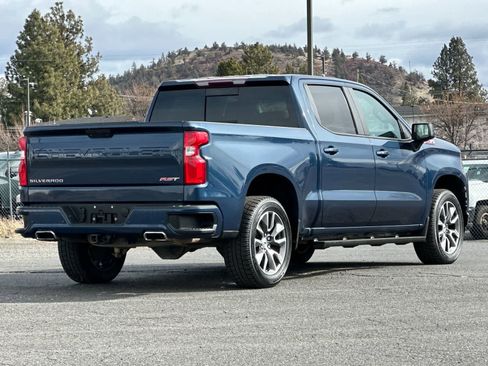 Used 2020 Chevrolet Silverado 1500 RST image 2