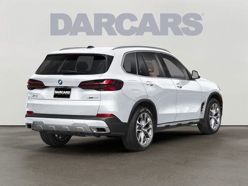 New 2026 BMW X5 xDrive40i w/ M Sport Package image 3