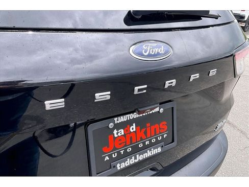 Used 2020 Ford Escape SEL AWD/4WD image 32