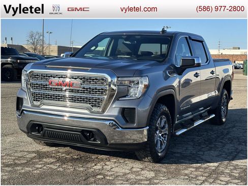 Used 2020 GMC Sierra 1500 SLE w/ SLE Value Package image 5